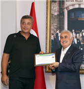 PEHLİVAN ELEKTRAK EKİBİNDEN VALİMİZE ZİYARET