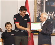 PEHLİVAN ELEKTRAK EKİBİNDEN VALİMİZE ZİYARET