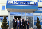 TRAKYA ÜNİVERSİTESİ İLE KOSOVA REZONANCA TIP BİLİMLERİ ÜNİVERSİTESİ ARASINDA İKİLİ İŞ BİRLİĞİ ANLAŞMASI İMZALANDI