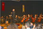 BALKAN SENFONİ ORKESTRASINDAN MİLLİ ŞAİR MEHMET AKİF ERSOY’U ANMA KONSERİ