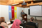 PERŞEMBE SÖYLEŞİLERİNİN KONUĞU İLHAN ÖZKEÇECİ’YDİ