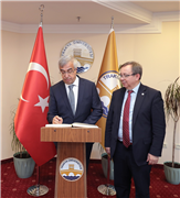 YÖK BAŞKAN VEKİLİ PROF. DR. RAHMİ ER’DEN TRAKYA ÜNİVERSİTESİ’NE ZİYARET...