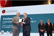 TRAKYA ÜNİVERSİTESİ EV SAHİPLİĞİNDE GERÇEKLEŞEN TRAKYA KARİYER FUARI, ON BİNLERCE ÖĞRENCİYİ KAMU VE ÖZEL SEKTÖRLE BİR ARAYA GETİRDİ
