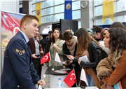 TRAKYA KARİYER FUARI İLK GÜNÜNDE 20 BİN ÖĞRENCİYİ, SEKTÖRÜN ÖNDE GELEN KURUM VE KURULUŞLARIYLA BİR ARAYA GETİRDİ