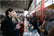 TRAKYA KARİYER FUARI İLK GÜNÜNDE 20 BİN ÖĞRENCİYİ, SEKTÖRÜN ÖNDE GELEN KURUM VE KURULUŞLARIYLA BİR ARAYA GETİRDİ