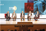 TRAKYA BÖLGESİ’NİN REKTÖRLERİ, TRAKYA KARİYER FUARI İÇİN EDİRNE’DE, TRAKYA ÜNİVERSİTESİ’NDE BİR ARAYA GELDİ...