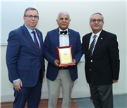 TRAKYA ÜNİVERSİTESİ, HOCALARININ İSİMLERİNİ YAŞATMAYA DEVAM EDİYOR