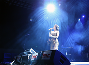 ŞENLİĞİN ÜÇÜNCÜ GÜNÜNDE GÖKSEL SAHNEDEYDİ