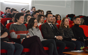 TRAKYA ÜNİVERSİTESİ ÖĞRENCİLERİNİN KISA FİLMLERİ, “BİR PROJE, BİR SİMİT, BİR ÇAY” ETKİNLİĞİ KAPSAMINDA GÖSTERİLDİ