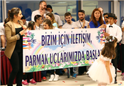 ÖZEL GEREKSİNİMLİ ÇOCUKLARA GALA YEMEĞİ VE UĞURLAMA