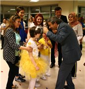 ÖZEL GEREKSİNİMLİ ÇOCUKLARA GALA YEMEĞİ VE UĞURLAMA
