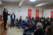 ÜNİVERSİTEMİZ EDİRNE SOSYAL BİLİMLER MESLEK YÜKSEKOKULUNDAN KONFERANSLAR DİZİSİ