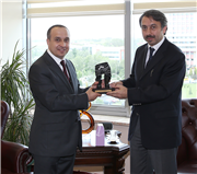 PROF.DR. FEVZİ AKINCI VE DR. ESSAM AL DENNA’DAN ZİYARET