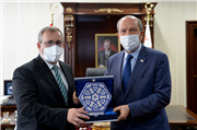 KKTC CUMHURBAŞKANI ERSİN TATAR, TRAKYA ÜNİVERSİTESİ REKTÖRÜ PROF. DR. ERHAN TABAKOĞLU VE BERABERİNDEKİ HEYETİ KABUL ETTİ