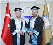 BALABAN KARDEŞLERİN MEZUNİYET HEYECANI