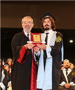 TIP FAKÜLTESİ’NDE MEZUNİYET SEVİNCİ