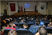 UZUNKÖPRÜ UYGULAMALI BİLİMLER YÜKSEKOKULUNDA GİRİŞİMCİLİK KONFERANSI DÜZENLENDİ