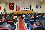 UZUNKÖPRÜ UYGULAMALI BİLİMLER YÜKSEKOKULUNDA GİRİŞİMCİLİK KONFERANSI DÜZENLENDİ