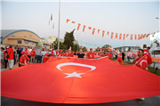 ÜNİVERSİTEMİZ DEMOKRASİ YÜRÜYÜŞÜNDEYDİ