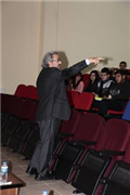 FELSEFİ BAKIŞLA MESLEK KONULU KONFERANS DÜZENLENDİ