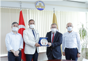 SLOGANI “GELECEĞE KÖPRÜ” OLAN TRAKYA ÜNİVERSİTESİ’NE MERİÇ KÖPRÜSÜ TAPU SENEDİ BULUNAN TABLO HEDİYE EDİLDİ
