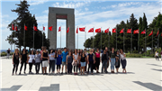 2016 YILI TÜRKÇE YAZ OKULUNA KATILAN ÖĞRENCİLERE ÇANAKKALE GEZİSİ DÜZENLENDİ
