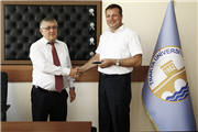 MÜHENDİSLİK FAKÜLTESİNDE DEVİR TESLİM