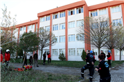 TRAKYA ÜNİVERSİTESİ VE KEŞAN BELEDİYESİ İLK AFET TATBİKATINI GERÇEKLEŞTİRDİ