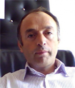 PROF. DR. YÜKSEL BAYRAK DEKANLIĞA ASALETEN ATANDI
