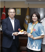 2016 RİO OLİMPİYATLARINDAN MADALYA İLE DÖNEN ECEM TAŞIN’DAN ZİYARET