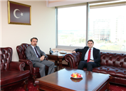 BÜYÜKELÇİ TUNCAY BABALI'DAN ÜNİVERSİTEMİZ REKTÖRÜ PROF. DR. YENER YÖRÜK'E ZİYARET