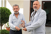 EDİRNE GAZETECİLER DERNEĞİ’NDEN TRAKYA ÜNİVERSİTESİNE BÜYÜK ONUR