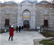 TRAKYA ÜNİVERSİTESİ GÜZEL SANATLAR FAKÜLTESİ “EDİRNE İLLÜSTRASYONLARI VE KARTPOSTAL SERGİSİ”NE EV SAHİPLİĞİ YAPTI