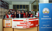 REKTÖRÜMÜZ PROF. DR. ERHAN TABAKOĞLU ÖĞRENCİLERİMİZE ÇORBA DAĞITTI