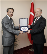 TÜRK DIŞ POLİTİKASI VE DIŞİŞLERİ BAKANLIĞI'NDA KARİYER İMKANLARI KONFERANSI