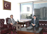 EDİRNE AĞIZ VE DİŞ SAĞLIĞI HASTANESİ’NDEN ÜNİVERSİTEMİZ REKTÖRÜ PROF. DR. YENER YÖRÜK’E ZİYARET