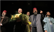 ÜNİVERSİTEMİZDE AHMET YENİLMEZ TİYATROSU’NUN "USTA" İSİMLİ OYUNU SAHNELENDİ