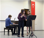 TRAKYA ÜNİVERSİTESİ EĞİTİM FAKÜLTESİ ÖĞRENCİLERİNDEN BAHAR RÜZGÂRI