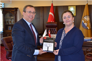 PROF. DR. KIYMET TUNCA ÇALIYURT'UN "KADIN VE SÜRDÜRÜLEBİLİR İŞ DÜNYASI" KİTABI İNGİLTERE' DE YAYINLANDI