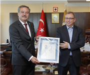MİLLİ EĞİTİM BAKANLIĞI BAŞMÜFETTİŞİ ABDULKADİR YILMAZ ve İL MİLLİ EĞİTİM MÜDÜRÜ DR. ÖNDER ARPACI'DAN PROF. DR. ERHAN TABAKOĞLU’NA ZİYARET