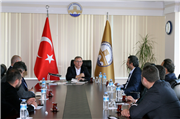 OKÇULAR VAKFINDAN REKTÖR PROF. DR. ERHAN TABAKOĞLU’NA ZİYARET