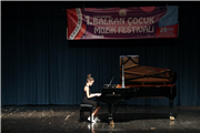 TRAKYA ÜNİVERSİTESİNDE SAHNE ÇOCUKLARIN…