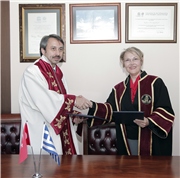 ÜNİVERSİTEMİZ İLE IONIAN ÜNİVERSİTESİ ARASINDA İŞBİRLİĞİ PROTOKOLÜ