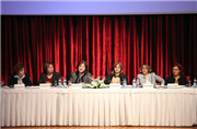 “EDİRNE’DE YAŞAYAN KADINLARIN SORUN ALANLARI” KONULU PANEL YAPILDI