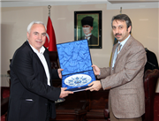BULGARİSTAN SAĞLIK ESKİ BAKAN YARDIMCISI VE BERABERİNDEKİ HEYETTEN ZİYARET