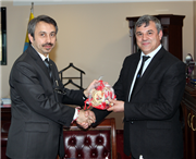 BULGARİSTAN HASKOVA BELEDİYE BAŞKAN YARDIMCISI VE HASKOVA TİCARET VE SANAYİ ODASI BAŞKANI'NDAN REKTÖR PROF. DR. YENER YÖRÜK'E ZİYARET