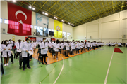 HEKİM ADAYLARI BEYAZ ÖNLÜKLERİNİ GİYDİ