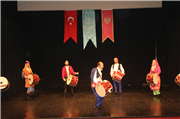 TRAKYA ÜNİVERSİTESİ BALKAN MÜZİK VE GÖSTERİ SANATLARI TOPLULUĞU KARADAĞ’DA SAHNE ALDI