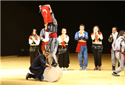 BİZ DE VARIZ 3’E MUHTEŞEM İLGİ