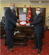 KOSOVA DEMOKRATİK TÜRK PARTİSİ GENEL BAŞKANI VE MECLİS BAŞKAN VEKİLİ FİKRİM DAMKA’DAN REKTÖR PROF. DR. ERHAN TABAKOĞLU’NA ZİYARET